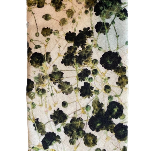 Givenchy Silk Tie - Picture 4 of 5